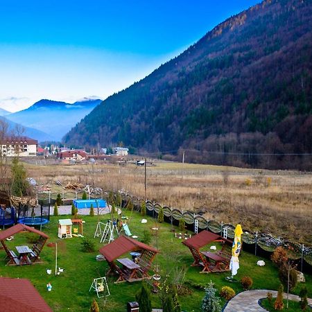 Pensiunea Grande Lepşa Kültér fotó